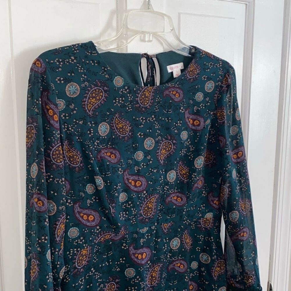 🔥3/$20🔥 Xhiliration long sleeve paisley print dress size S - Picture 7 of 13